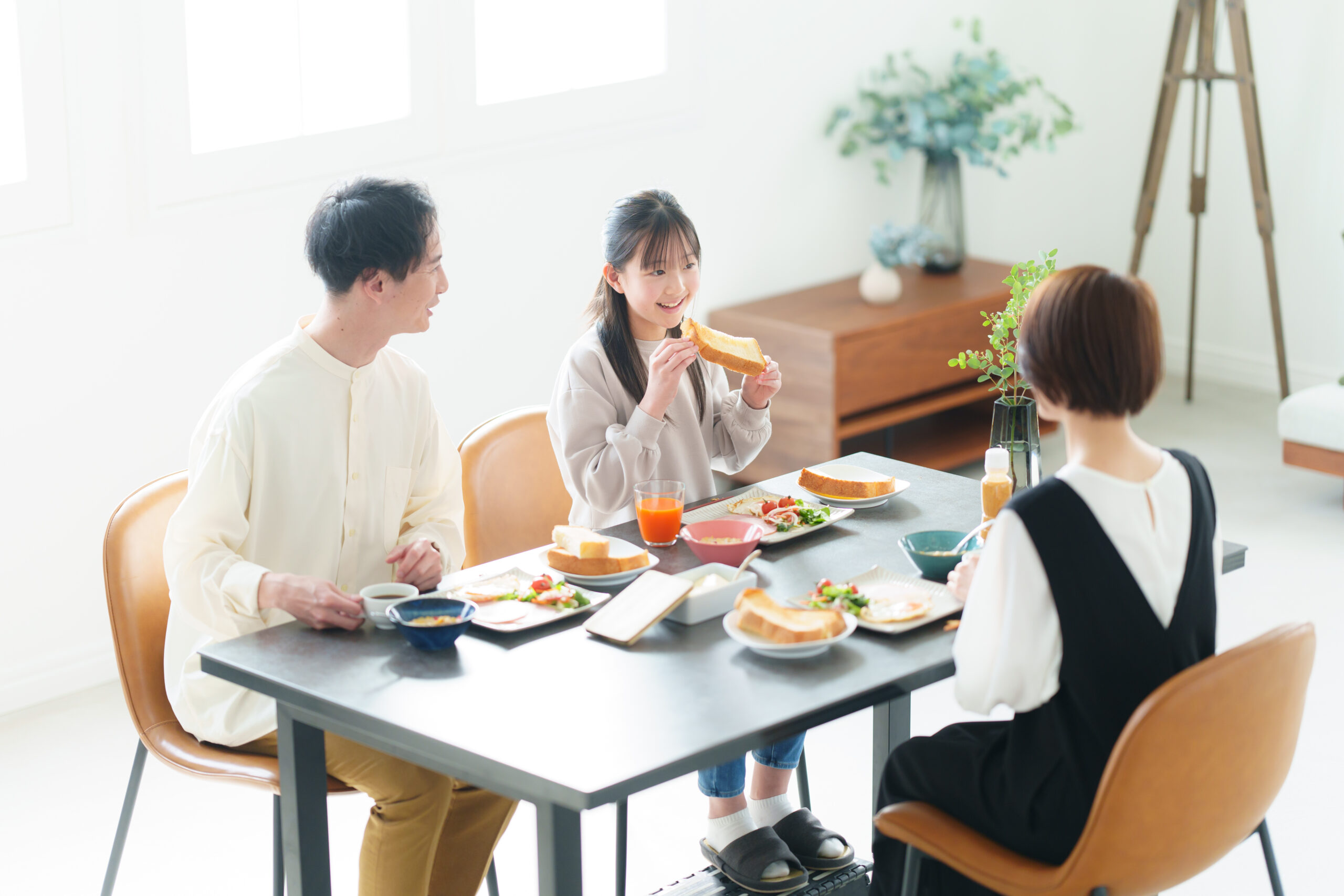 リビングとつながる、樹脂ウッドデッキの居場所｜浜松市南区 のお客様